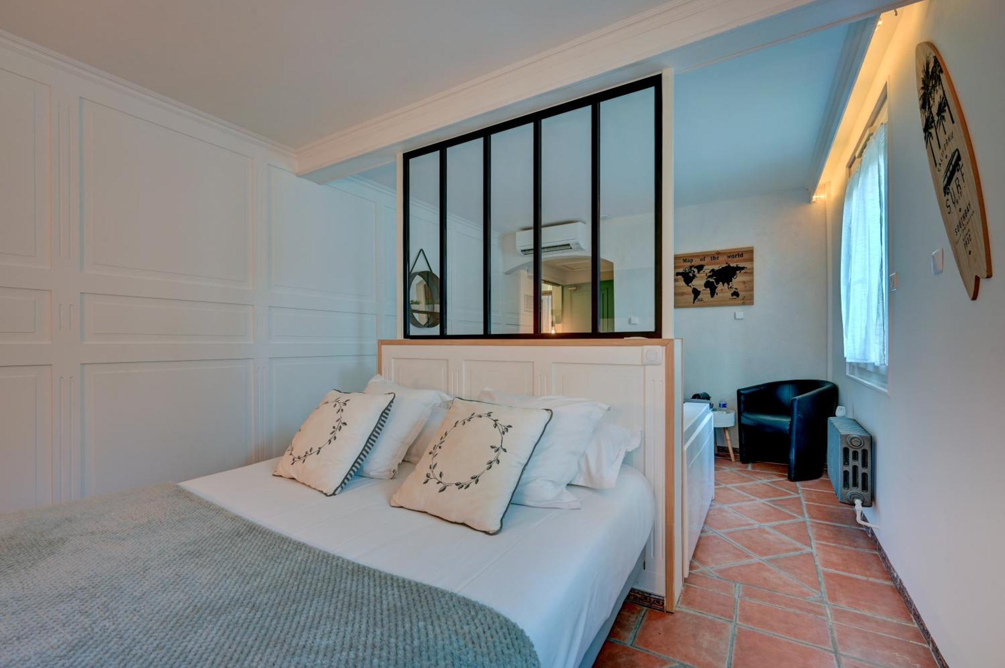 The Originals Boutique, Clair Hotel, Martigues Esterno foto